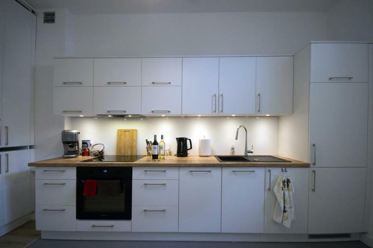 Apartament Paderewskiego 12M2 سفينويتشي المظهر الخارجي الصورة