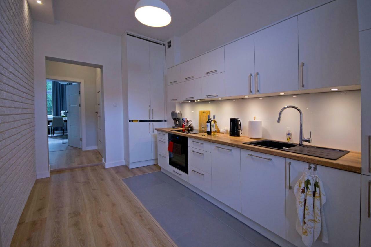 Apartament Paderewskiego 12M2 سفينويتشي المظهر الخارجي الصورة